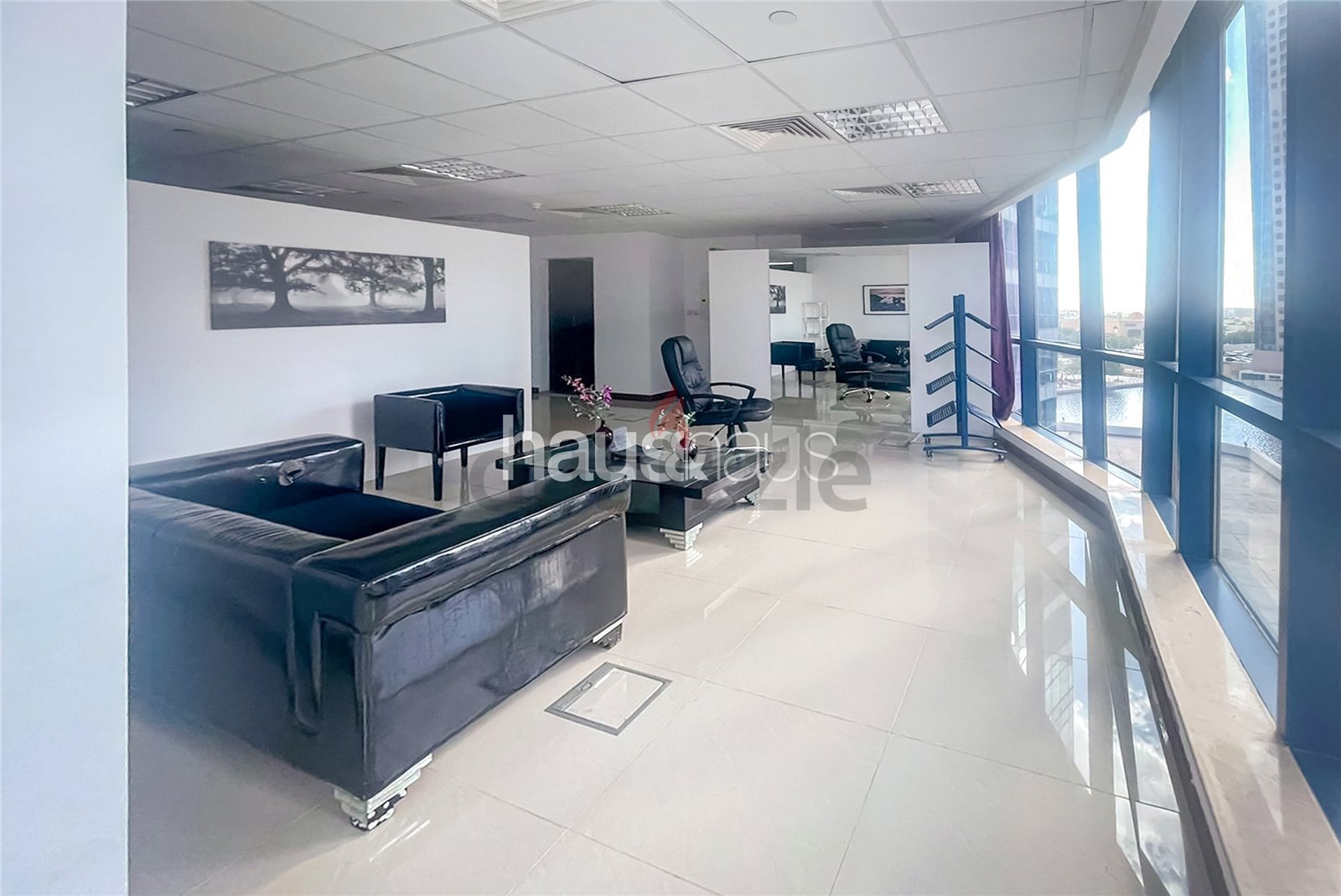 Fitted office | Open space | Views | Metro