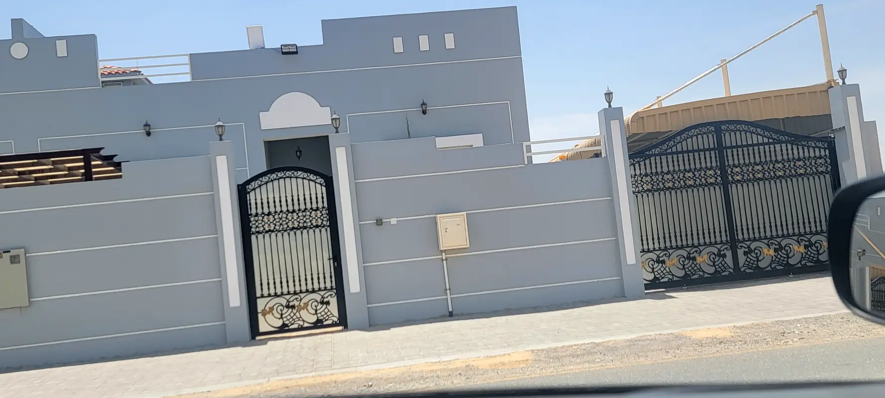 READY TO MOVE BEAUTIFUL 3 BEDROOM HALL  VILLA WITH MAID ROOM AND MAJLIS HALL RENT ONLY 92K BY 4 PAYM