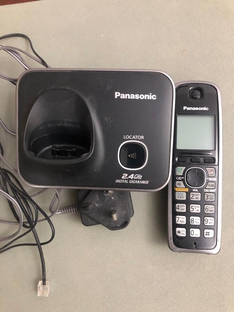 PANASONIC CORDLESSS TELEPHONE