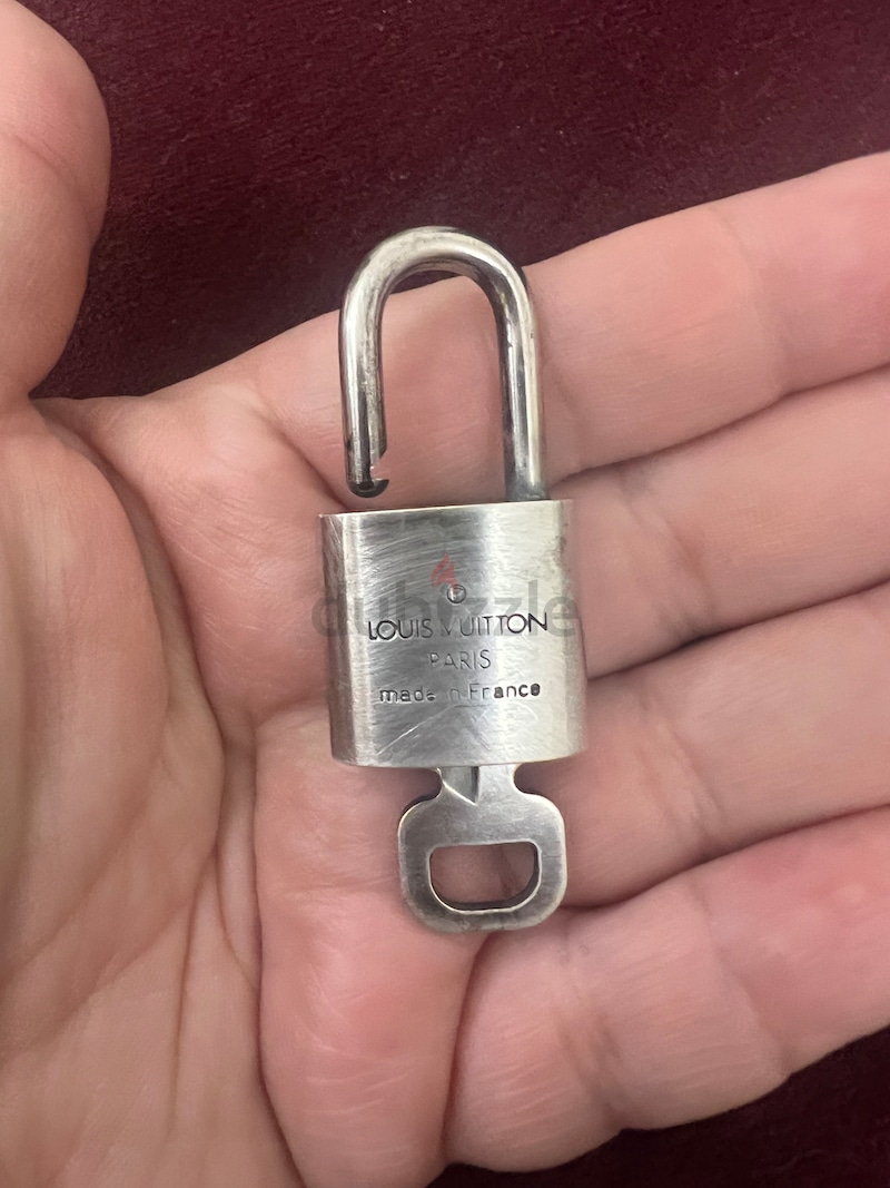 Louis vuitton padlock and key