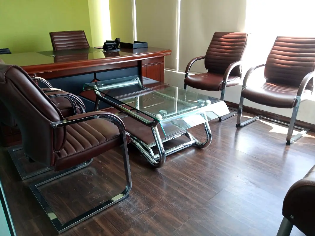 INVESTOR OFFR ! FULLY FITTED PARTION INSTALLAD ! AVAILABLE FOR SALE !
