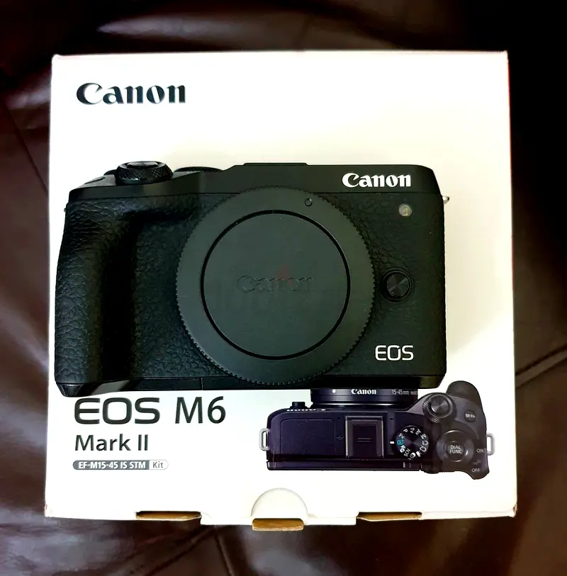 Canon M6 mark ii 4k 32mp camera body with accessories .