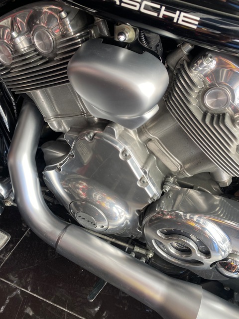 Mint low km  Vrod Muscle-full service history