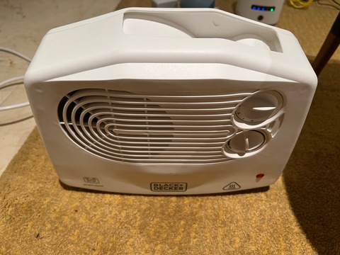 Black+Decker Horizontal Heater with Fan, 2400W, HX230-B5, Wh