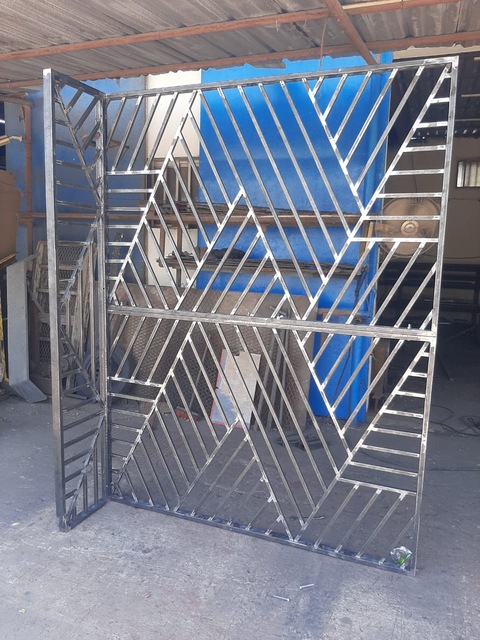 Metal steel structure partitions