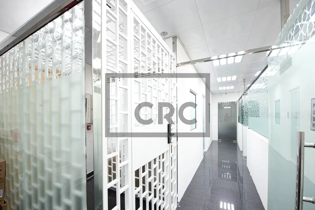 Rented Partitioned Office | Mid Floor