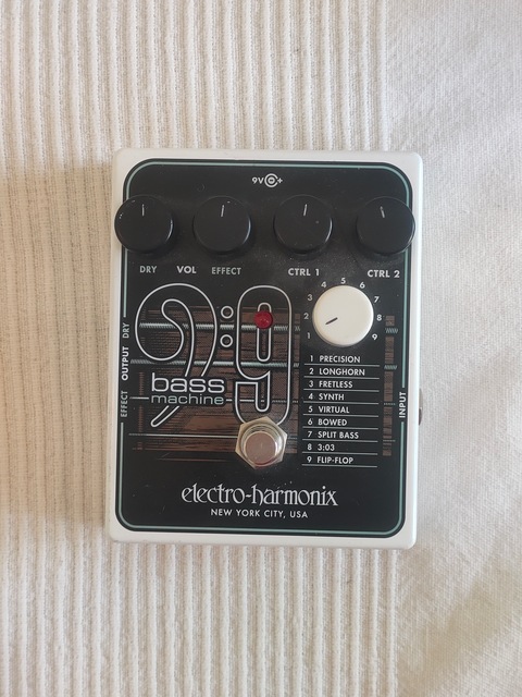 Electro-Harmonix Bass Machine