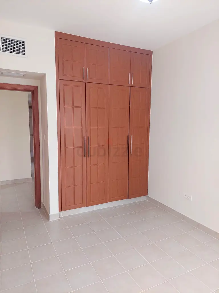 SPACIOUS TWO BEDROOM IN KARAMA - NO COMMISSION CHARGED-DIRECT FROM OWNERS