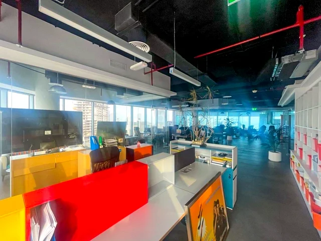 Half Floor | Multiple Cheques | Vacant