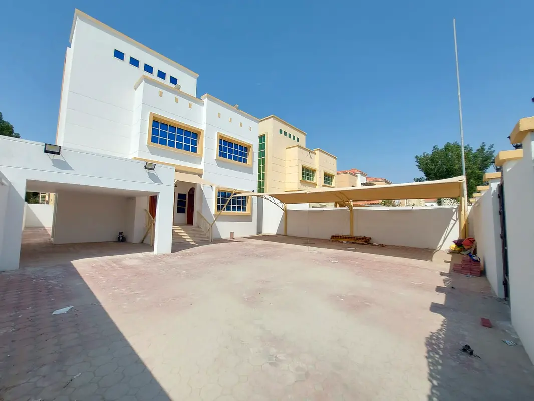 Luxury villa for rent in Al mowaihat 1 area ajman.