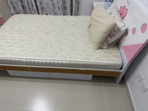 Used Furniture for Sale all for 400 dirham