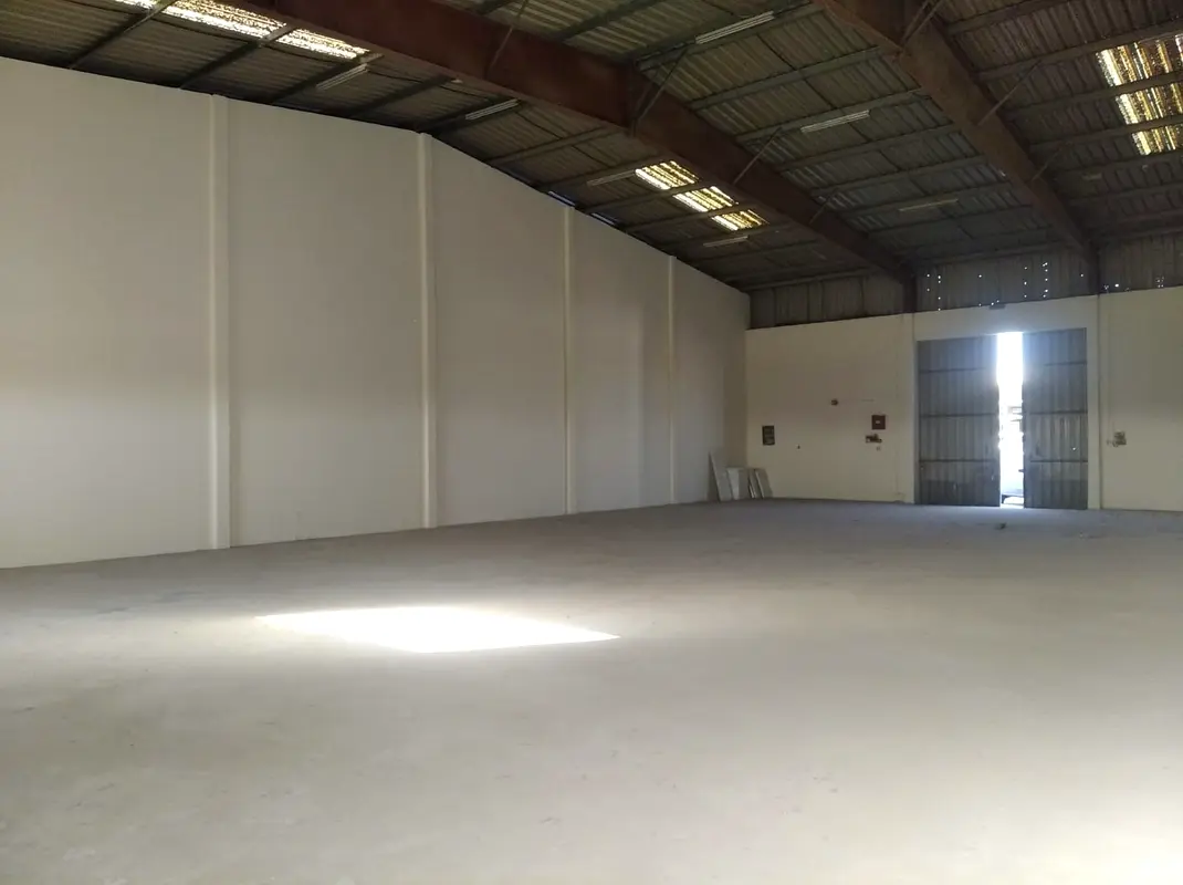 For Car Workshop Showroom Prime Location or any Commercial Use