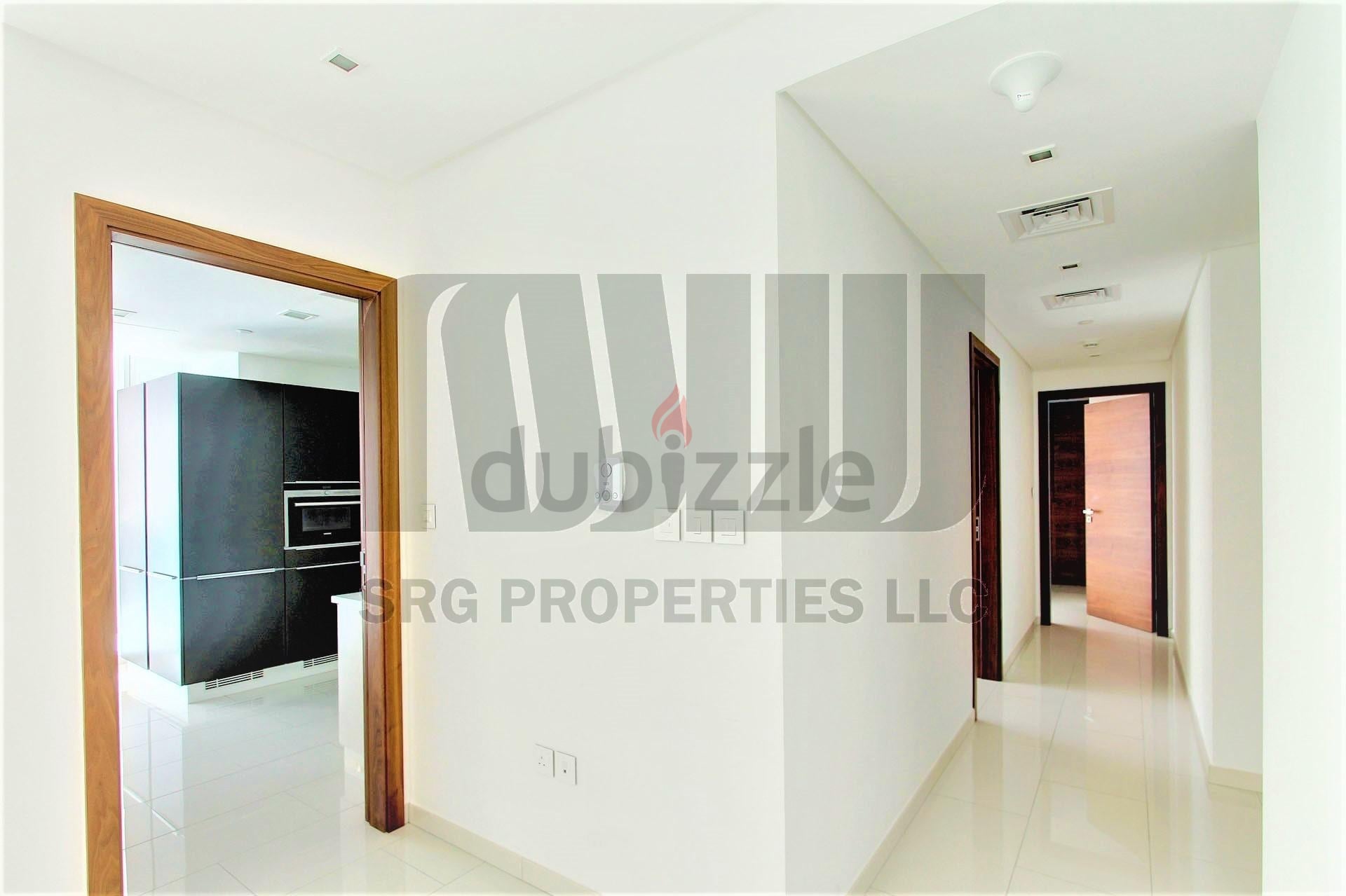 2br Huge Balcony, Trade Centre 1 @aed140k/-yr. Upcoming.