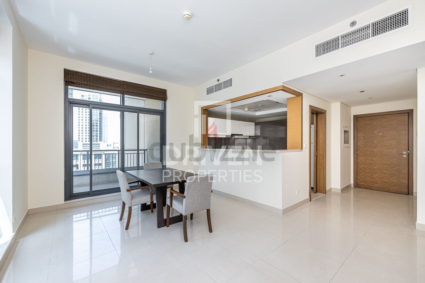 Spacious Bright Apt | Ready To Move In