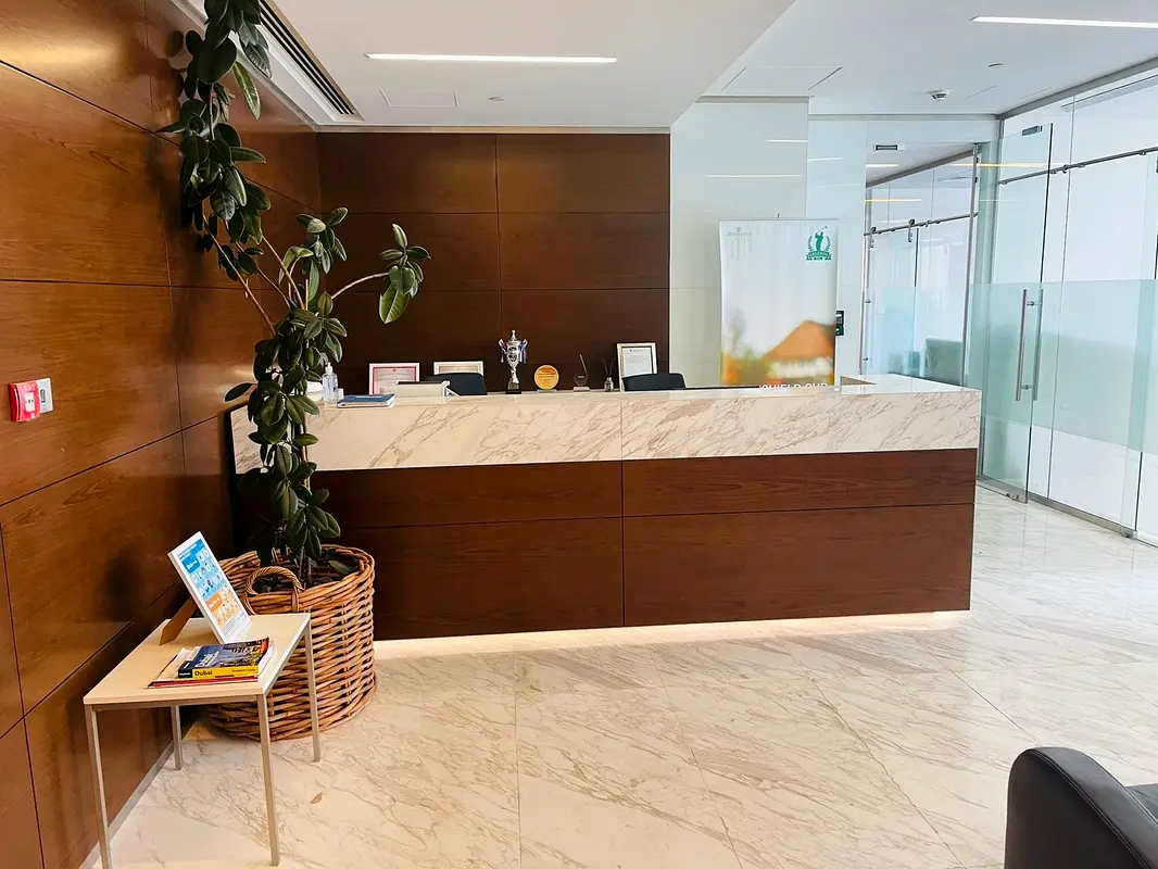 Luxury Fully Furnished  Fitted |Updated Design |Separate Cabins |14 Work Stations |Prime Locati