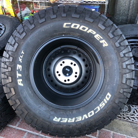 Original XD wheels XD136 Panzer 17x9 -12mm with Cooper tires 315/70r17 AT3 XLT