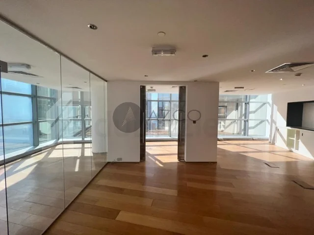 Chiller Free |freehold License Only | Wooden Floor