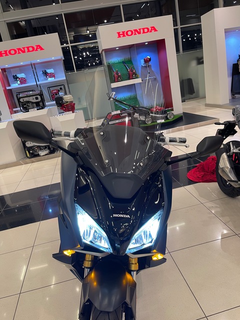 Power and Luxury - 2023 Honda 750 Forza - Blue Jeans Color