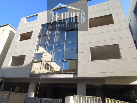 Building: 3 floors independent building suitable for investors and staff accommodation for rent in S