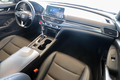 AED 1,350 monthly | Flexible D.P. | Honda Accord Sport 2018