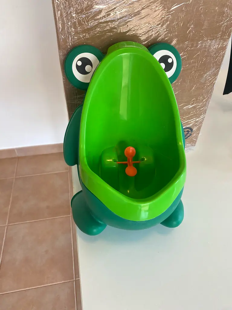 Boys potty training urinal bowl