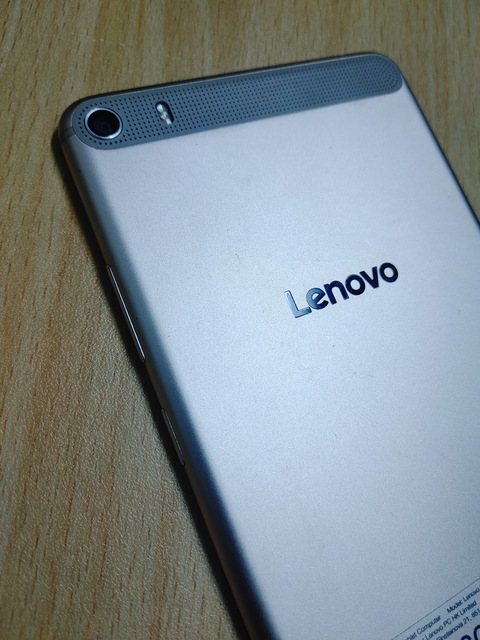 Lenovo Phab Pb1 770M Tablet 6.98 inch, 32GB, Wi-Fi  Dual Sim