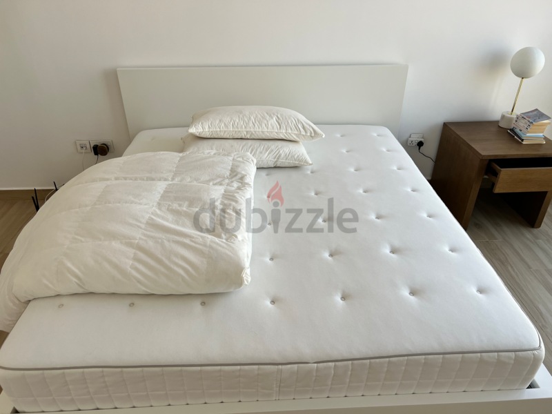 King size mattress - perfect condition-1