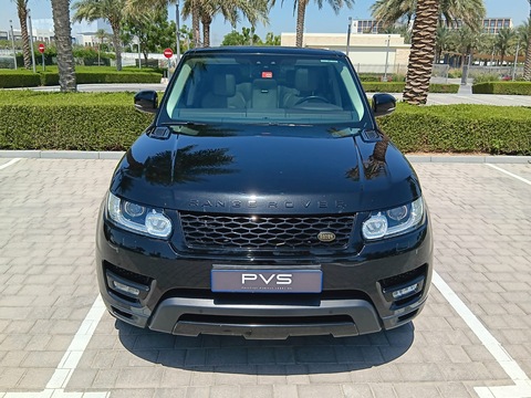 2017 Land Rover Range Rover Sport – AED 135,000 - GCC Specification