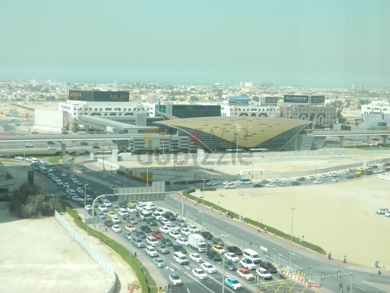 Amazing Sea View And Sheikh Zayed Road View / Vacating In June End /3 Parking