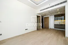 Well-managed Apt With High-end Finishing