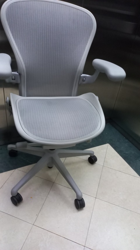 Heman miller chair for sell