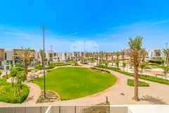 Brand New | Single Row | Pool And Park | Vacant.