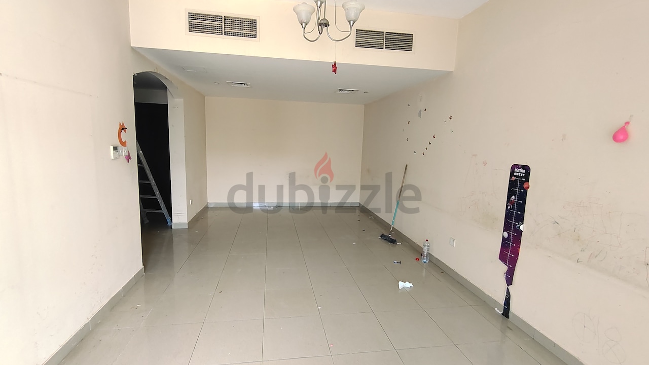 Huge Elegant 1-bhk In Just 40k Near Al Qiyadah Metro Station With Balcony Two Washrooms Call Now
