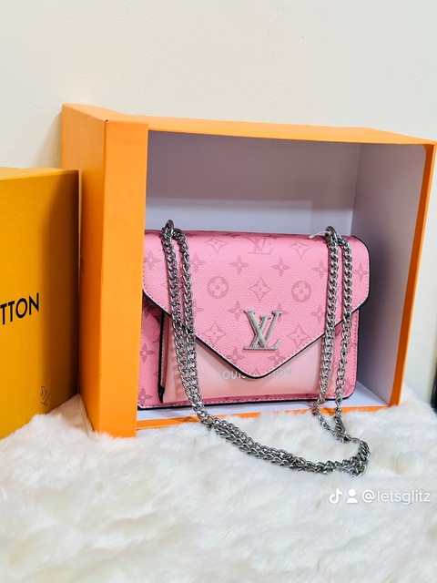Ladies bags hand bag/shoulder bag convertible Louis Vuitton