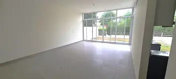 Large And Spacious 4 Br | Semi - Detached | Single Row