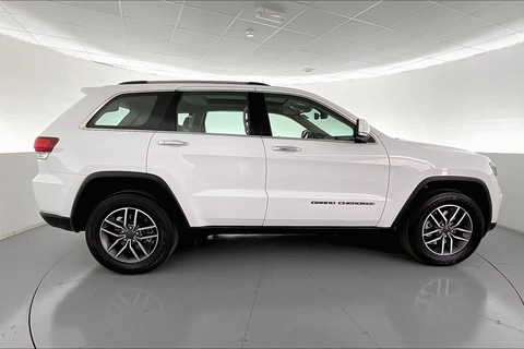 AED 3,069/Month // 2021 Jeep Grand Cherokee Limited SUV // Ref # 1478081