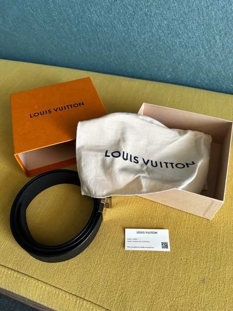 Men’s Louis Vuitton Belt - M/L - (Reversible // 2 sides)