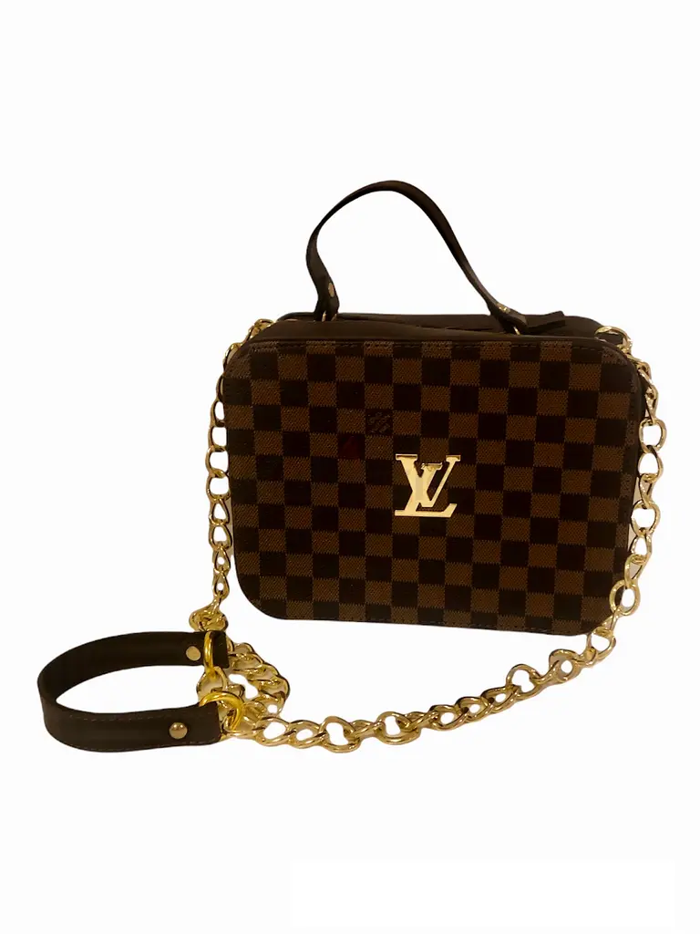 Never used handbag in good condition