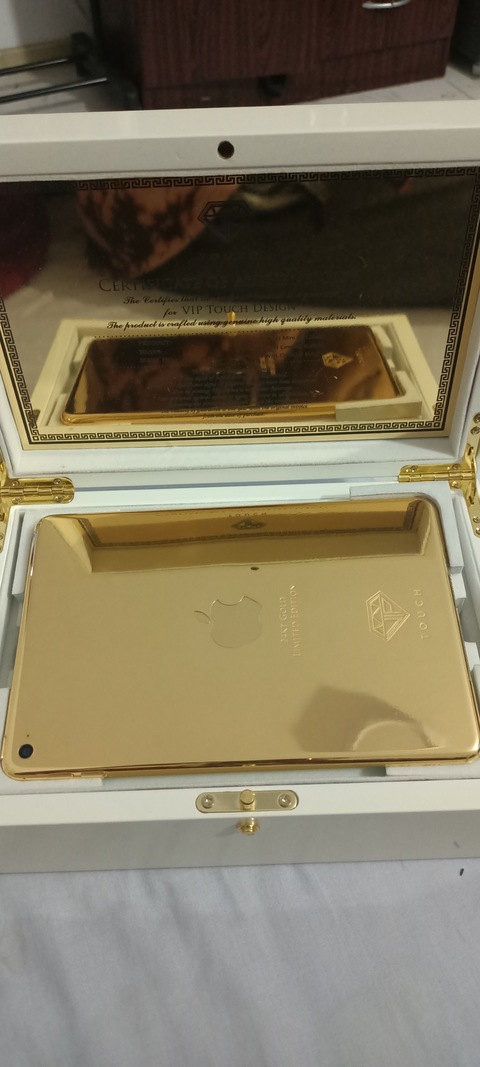 New Apple Ipad Mini 4 gold plated 128gb