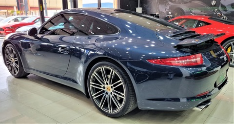 PORSCHE 911 CARRERA 2015 GCC IN IMMACULATE CONDITION FULL SERVICE FROM PORSCHE FOR 265K AED