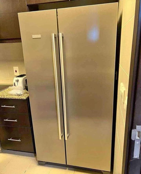 Siemens brand  side by side door refrigerator