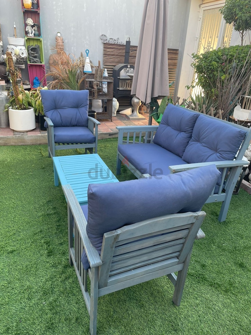 Wooden outdoor sofa set 2+1+1 | dubizzle