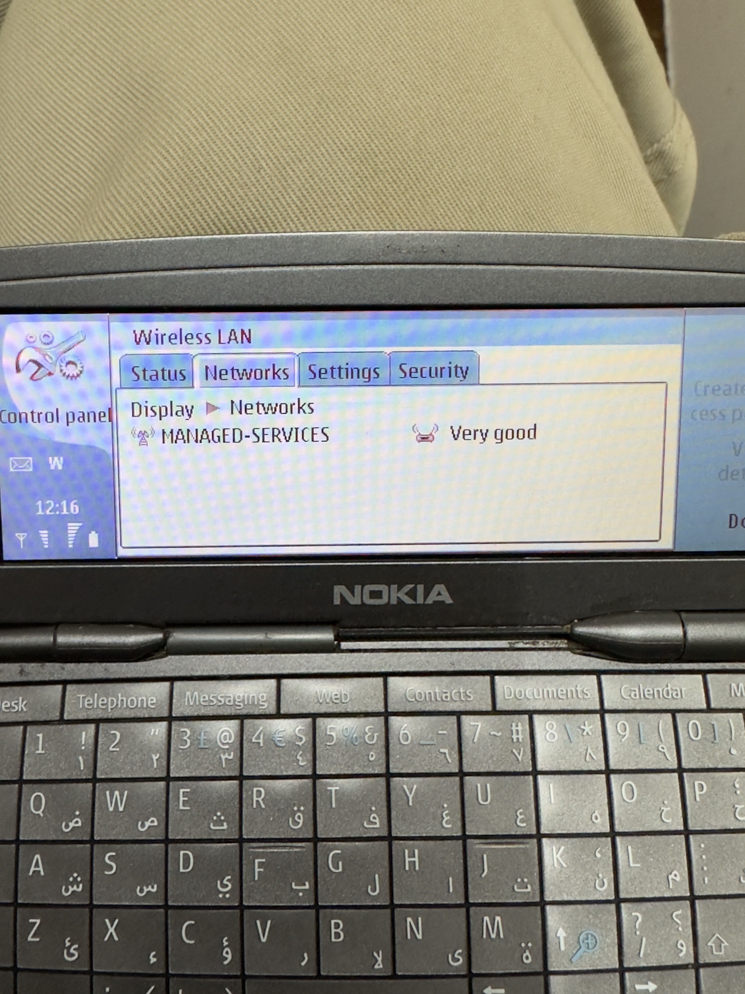 Nokia 9300i communicator