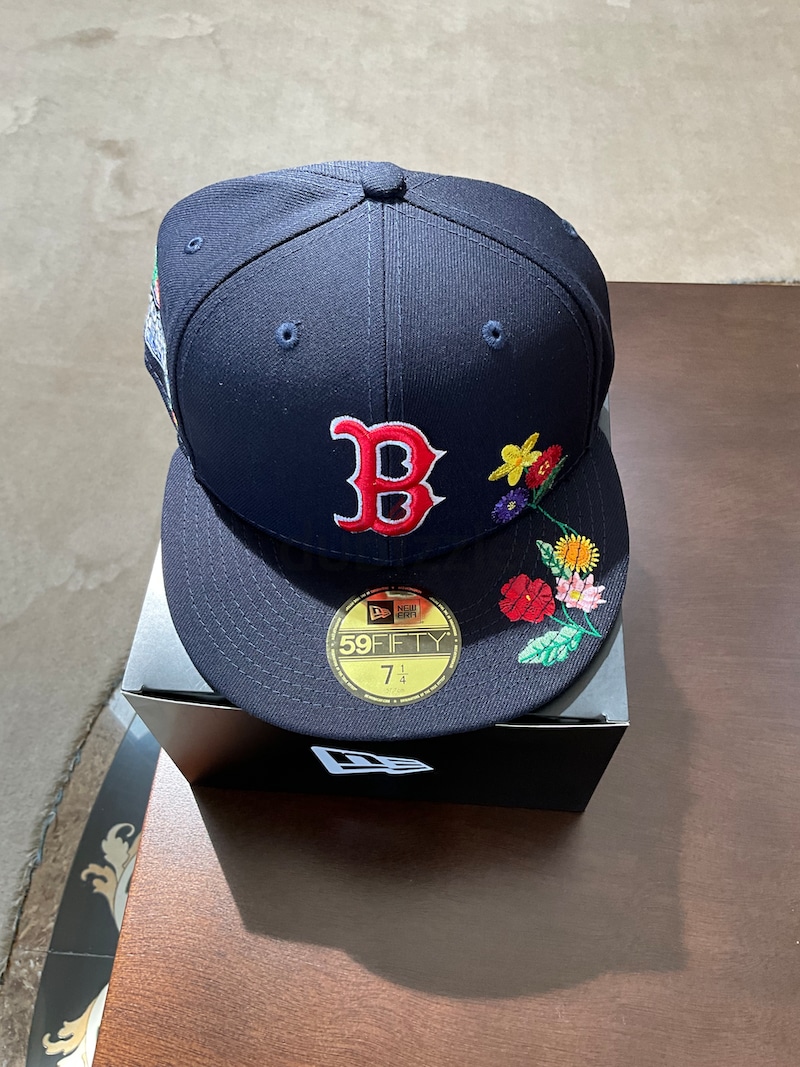 New Era 59FIFTY MLB Boston Red Sox Patch Pride Fitted Hat 7