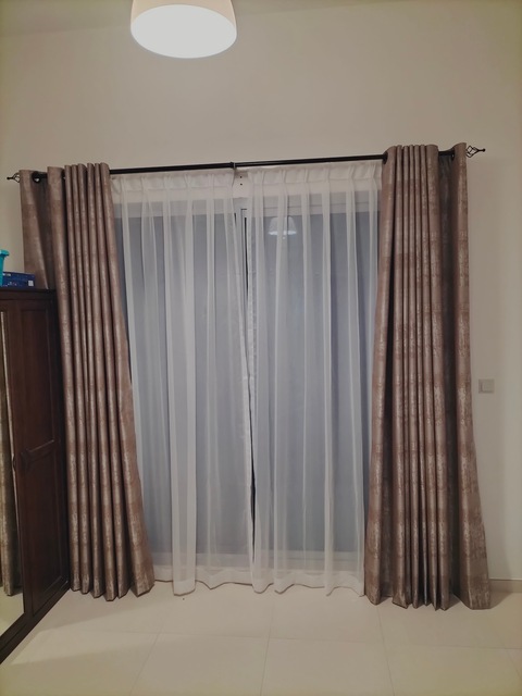 Curtains and blainds