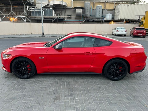 Ford Mustang GT 5.0L | GCC | Top option | Low mileage