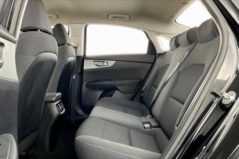 AED 1,092/Month // 2020 Kia Cerato LX Sedan // Ref # 1416755