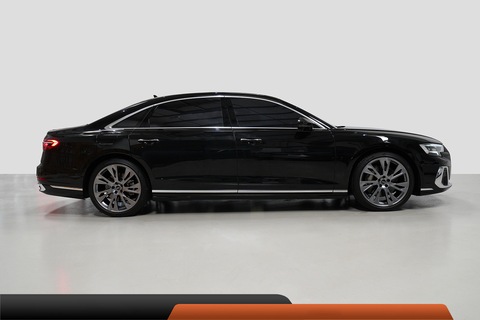 Audi A8L 55 TFSI Quattro Black - 2022 with Warranty and Service Contract