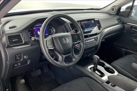 AED 2,109/Month // 2020 Honda Pilot LX SUV // Ref # 1395145
