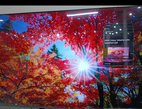 Samsung 65 QLED 4k SAMART TV New 2022